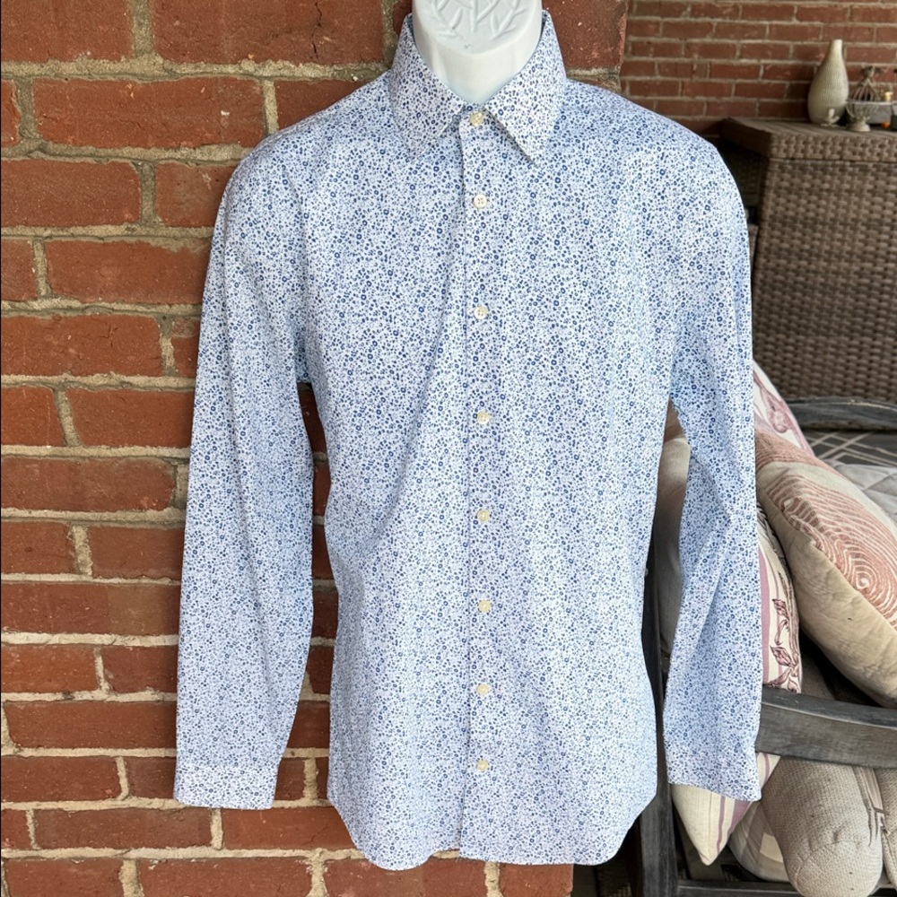 jf j.ferrar Men's White Shirt with Light Blue Micro Pattern